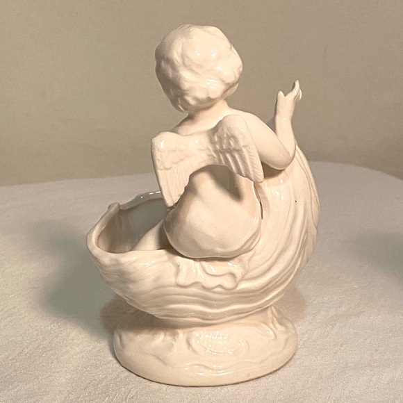 Vintage Ceramic Cherub Angel Figurine - Picture 2 of 7